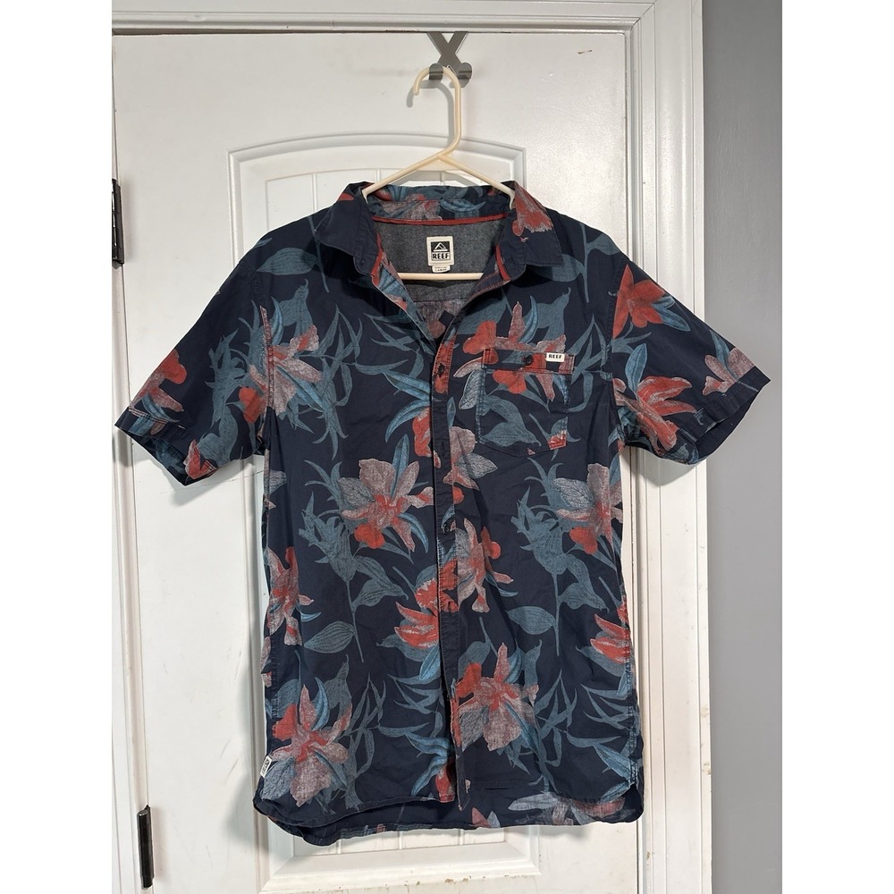Reef Men's L Surfer Blue Floral Short Sleeve Button Up Shirt Beach Hawaiian